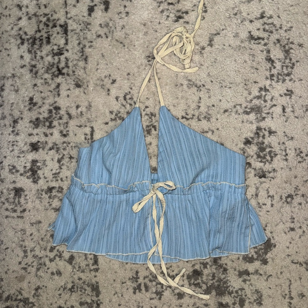 SHEIN Blue tie-front Crop Top with Cream Accents